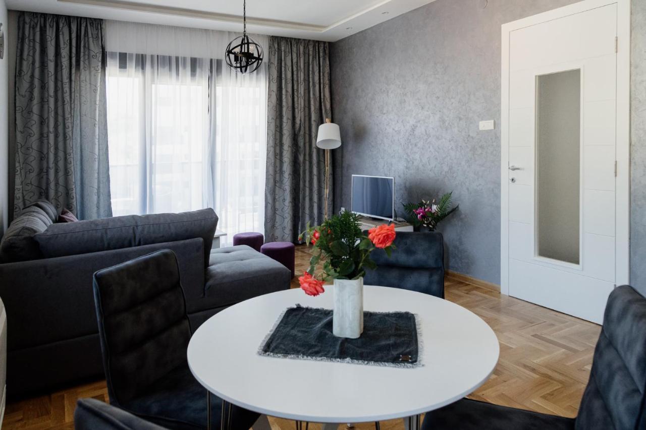 Apartmans Centar Τρέμπινιε Εξωτερικό φωτογραφία