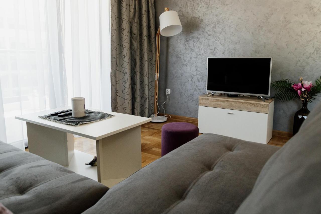 Apartmans Centar Τρέμπινιε Εξωτερικό φωτογραφία